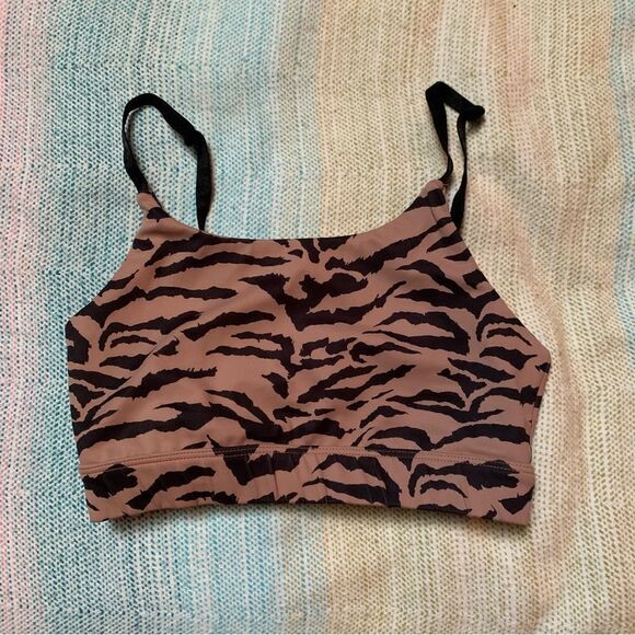 All Fenix Sports Bra size small - Picture 1 of 4